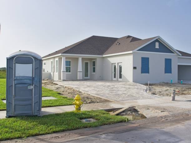Best Porta potty delivery and setup  in Parkland, WA